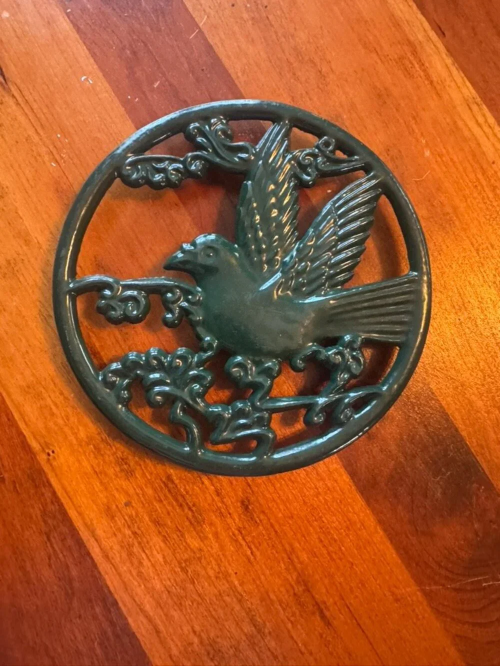 Vintage Forest Green Cast Iron Bird Trivet - Footed Hot Plate / Wall Decor